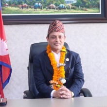 रविको सांसद पद खारेजीपछि श्रममन्त्री डोलप्रसाद अर्याल बने संसदीय दलको नेता र पार्टीअध्यक्ष
